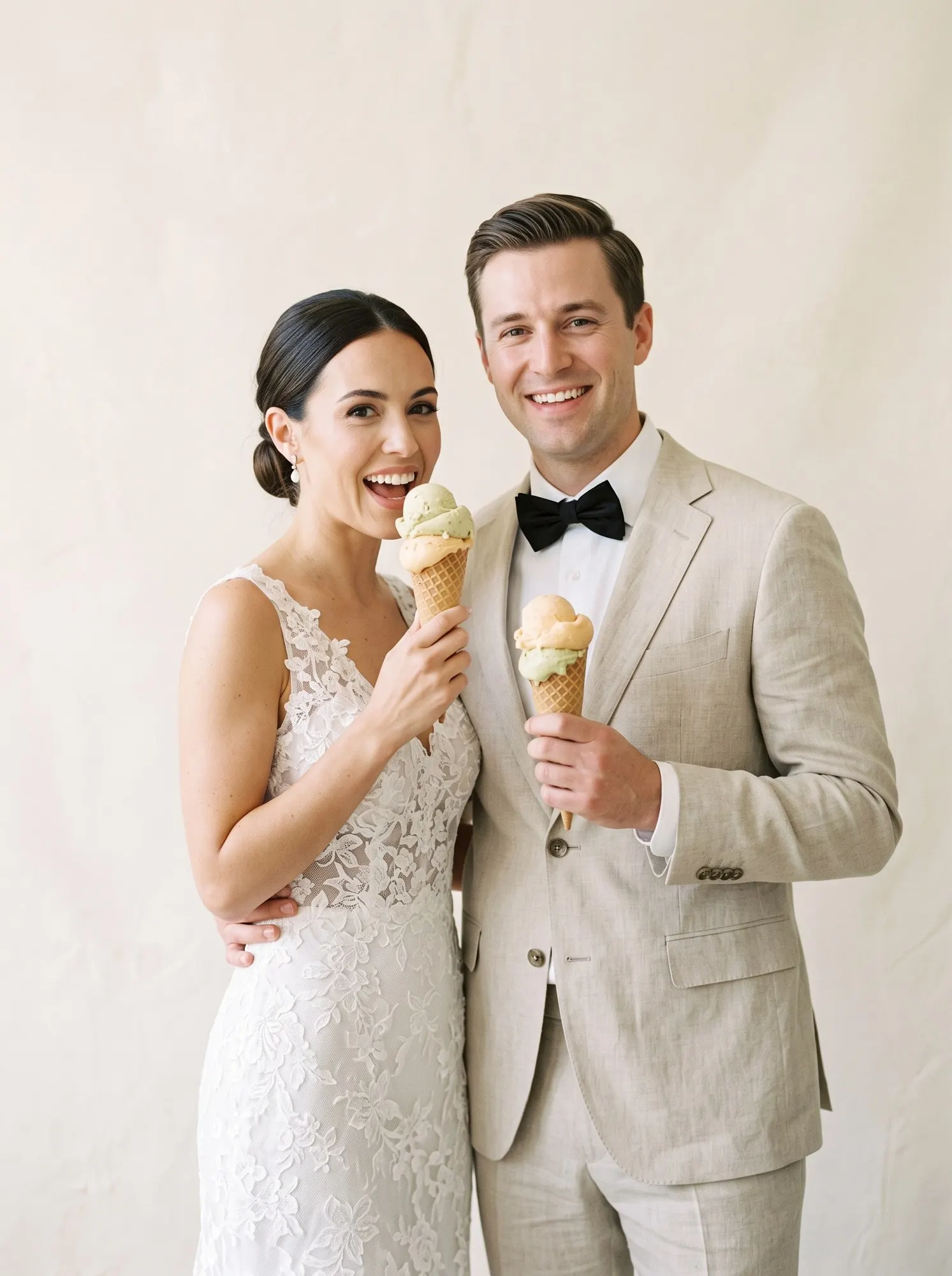 Mirii, cu un con de gelato în mână